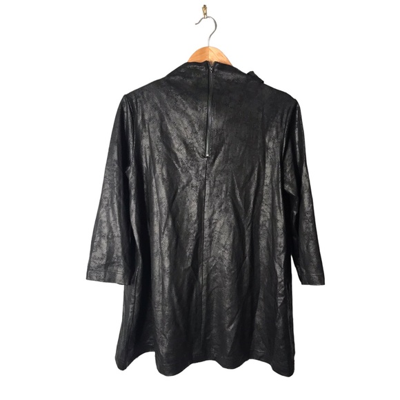 Elena Wang | Black faux leather oversized turtleneck tunic - Picture 8 of 8